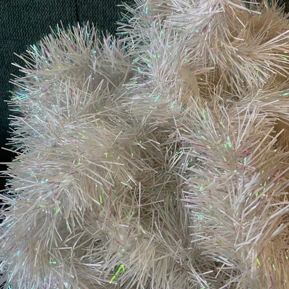 Vtg iridescent Double Glo Color‎ Tinsel White Snow Garland 35' Christmas Tree